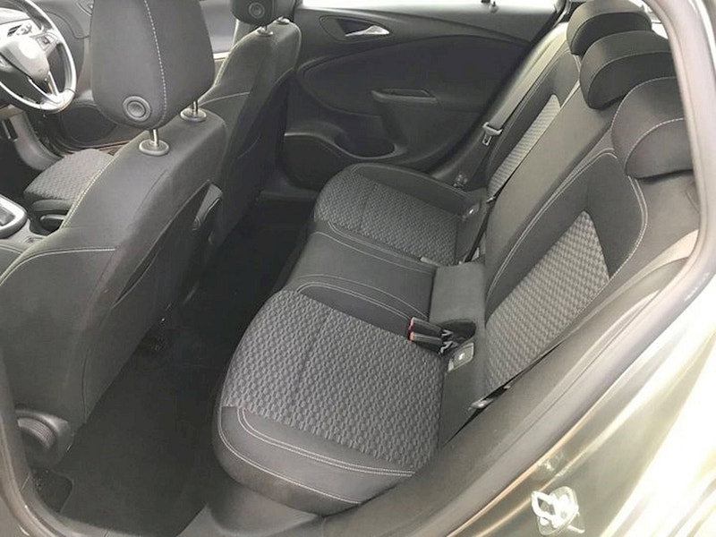 Vauxhall Astra TECH LINE NAV 1.6 CDTI SPORT PACK