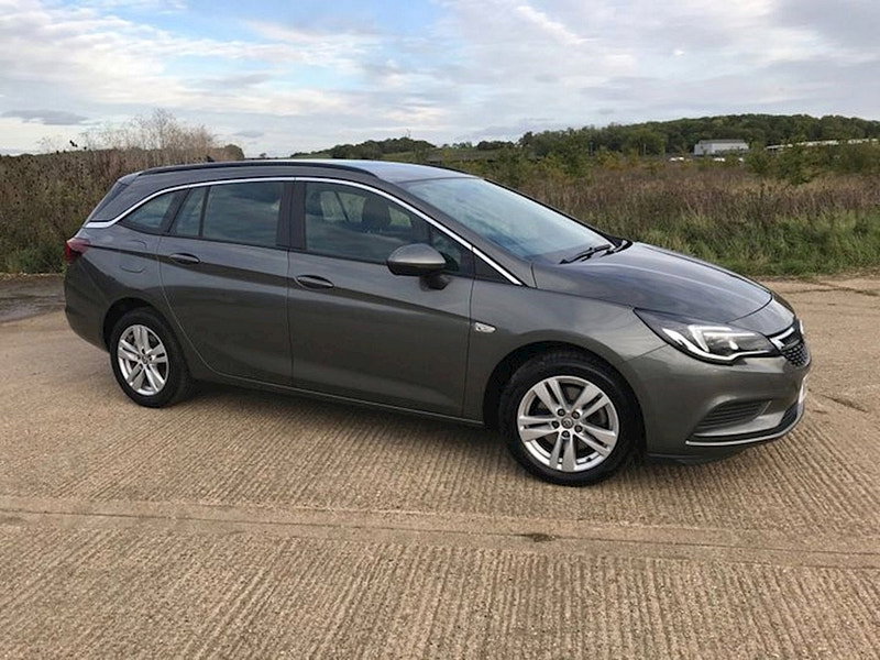 Vauxhall Astra TECH LINE NAV 1.6 CDTI SPORT PACK