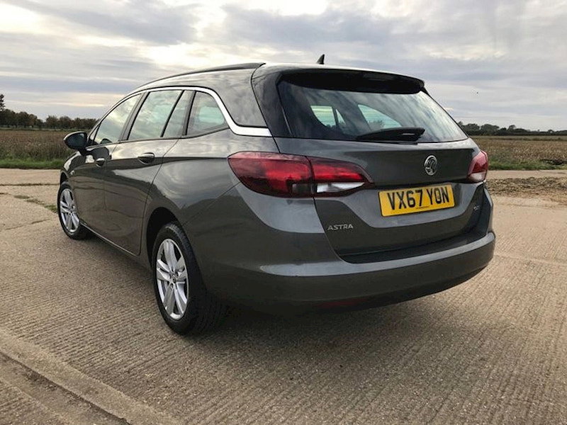 Vauxhall Astra TECH LINE NAV 1.6 CDTI SPORT PACK