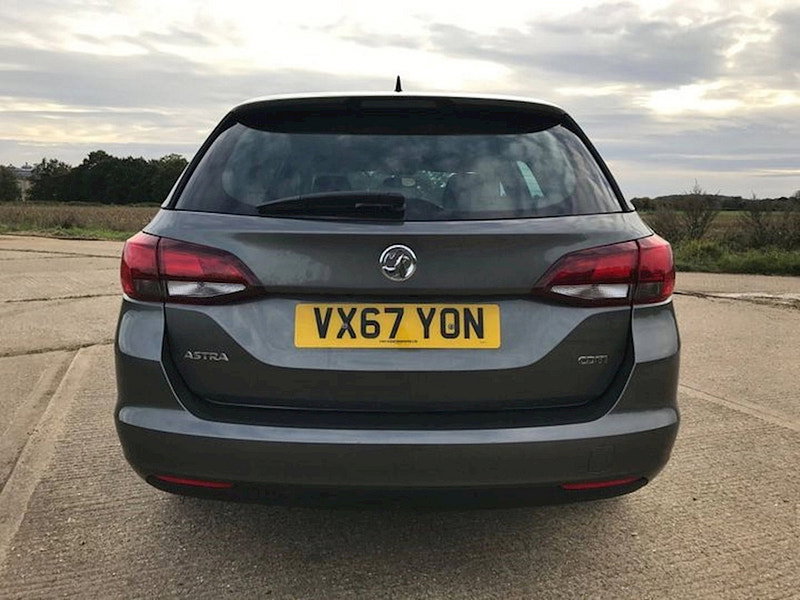 Vauxhall Astra TECH LINE NAV 1.6 CDTI SPORT PACK