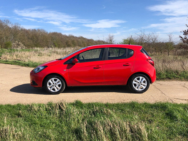Vauxhall Corsa 1.4i ecoTEC Design Hatchback 5dr Petrol Manual Euro 6 (90 ps)