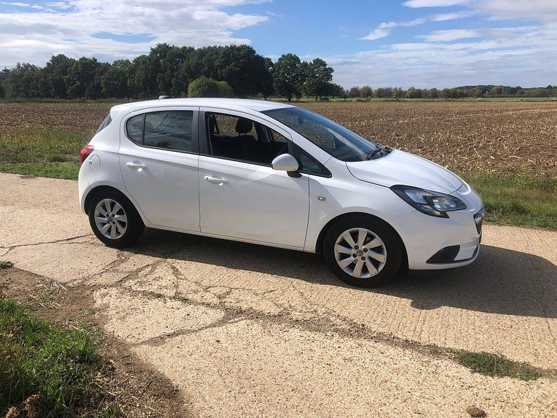 Vauxhall Corsa 1.4i ecoFLEX Design Hatchback 5dr Petrol Manual Euro 6 (90 ps)