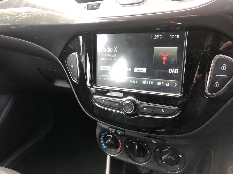Vauxhall Corsa 1.4i ecoFLEX Design Hatchback 5dr Petrol Manual Euro 6 (90 ps)