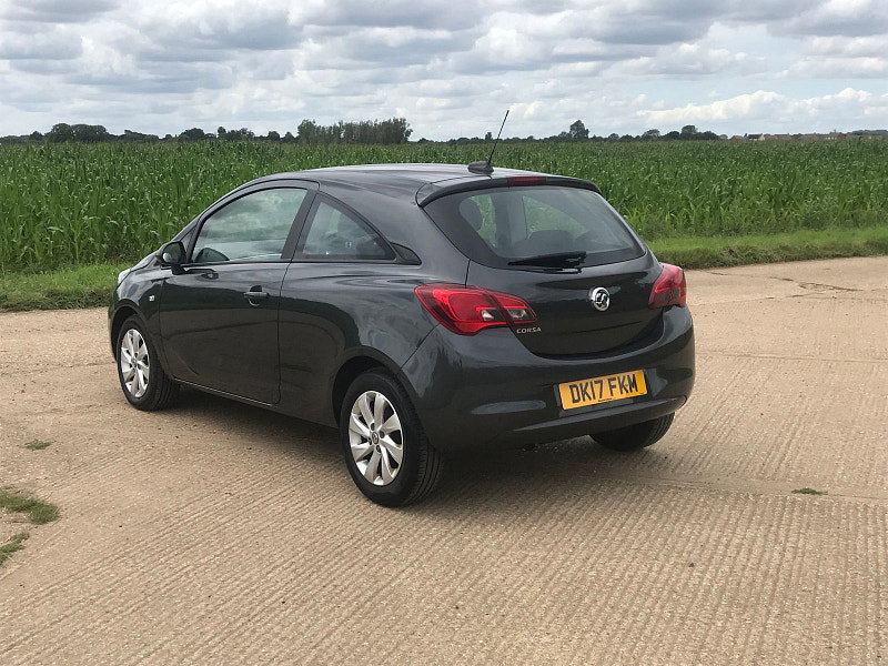 Vauxhall Corsa 1.4L DESIGN ECOFLEX Hatchback 3dr Petrol Manual Euro 6 (74 bhp)