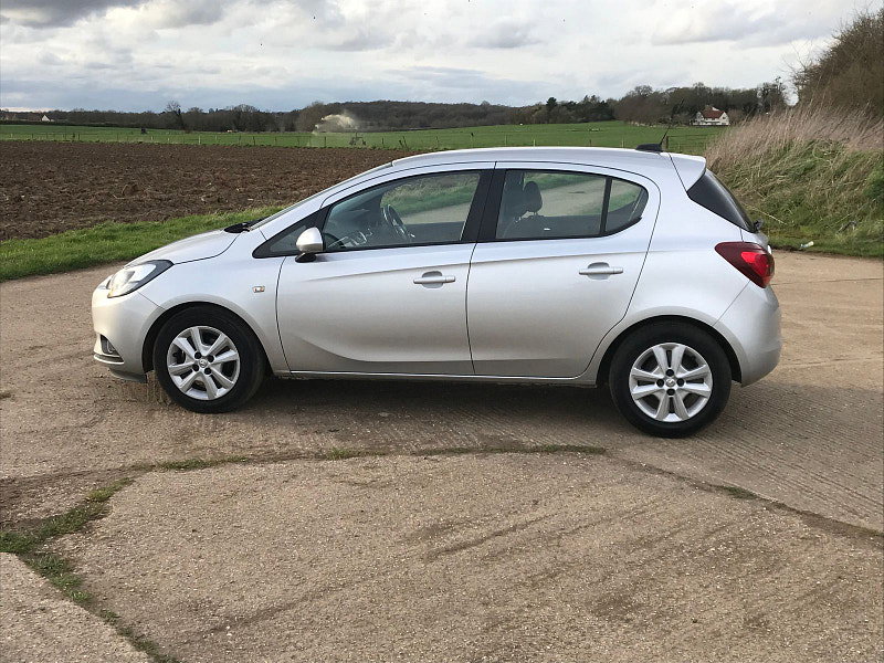 Vauxhall Corsa 1.4L DESIGN ECOFLEX Hatchback 5dr Petrol Manual Euro 6 (74 bhp)