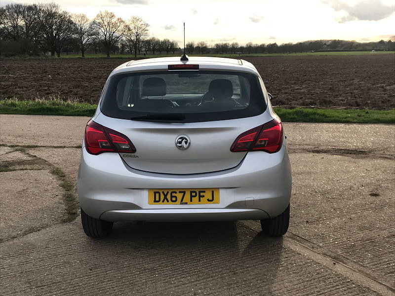 Vauxhall Corsa 1.4L DESIGN ECOFLEX Hatchback 5dr Petrol Manual Euro 6 (74 bhp)