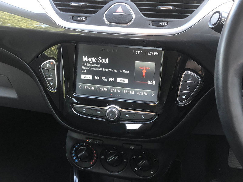 Vauxhall Corsa 1.4L SE ecoFLEX Hatchback 5dr Petrol Manual Euro 6 (89 bhp)