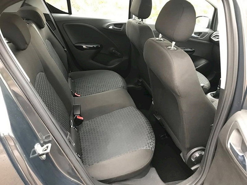 Vauxhall Corsa DESIGN 1.2 5 DR