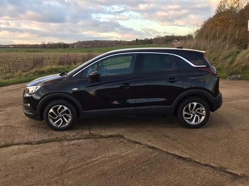 Vauxhall Crossland X 1.6L TECH LINE NAV ECOTEC S/S 5dr Diesel Manual Euro 6 (98 bhp)