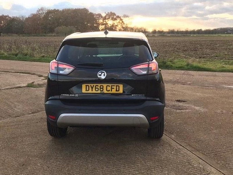 Vauxhall Crossland X 1.6L TECH LINE NAV ECOTEC S/S 5dr Diesel Manual Euro 6 (98 bhp)