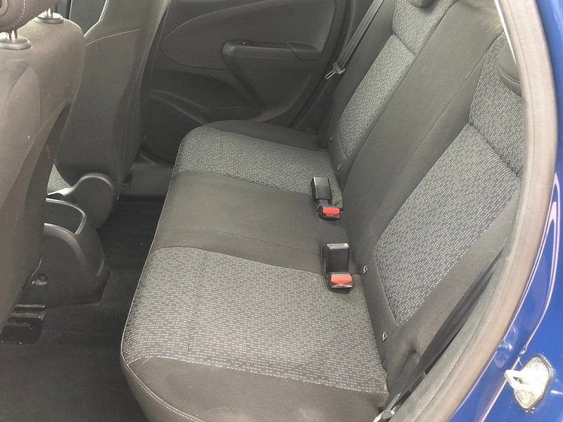 Vauxhall Crossland X 1.2 SE SUV 5dr Petrol Manual Euro 6 (83 ps)