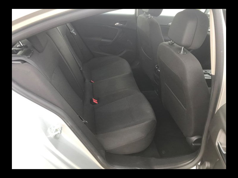 Vauxhall Insignia DESIGN 1.8VVti 5 DR - 1 OWNER