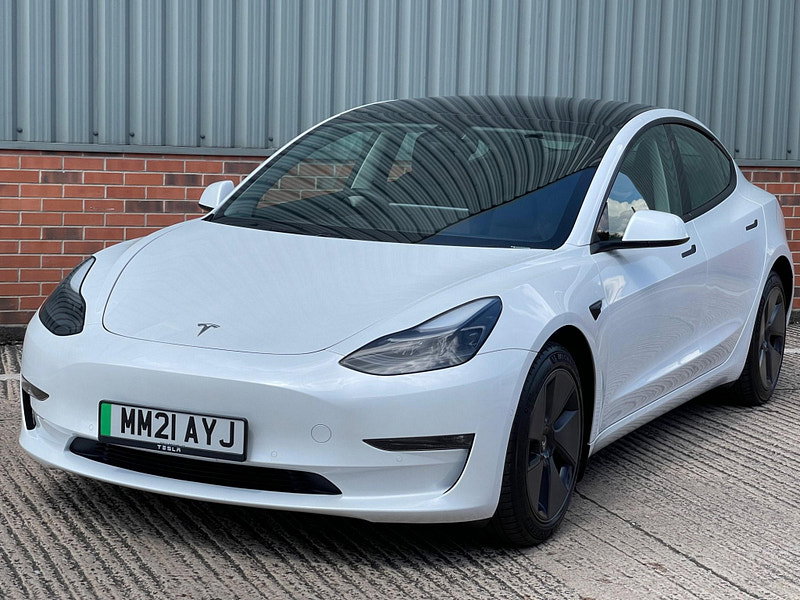 Tesla Model 3 (Dual Motor) Long Range Auto 4WDE 4dr
