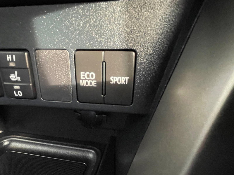 Toyota RAV4 2.0 V-Matic Invincible Multidrive S 4WD Euro 5 5dr