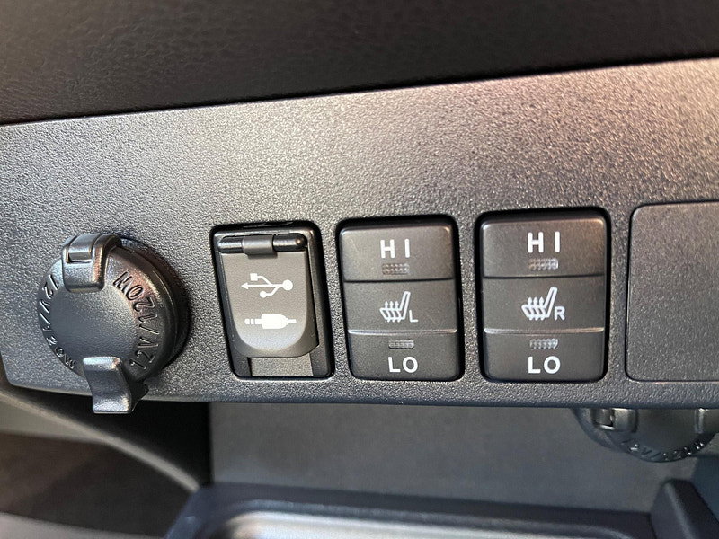 Toyota RAV4 2.0 V-Matic Invincible Multidrive S 4WD Euro 5 5dr