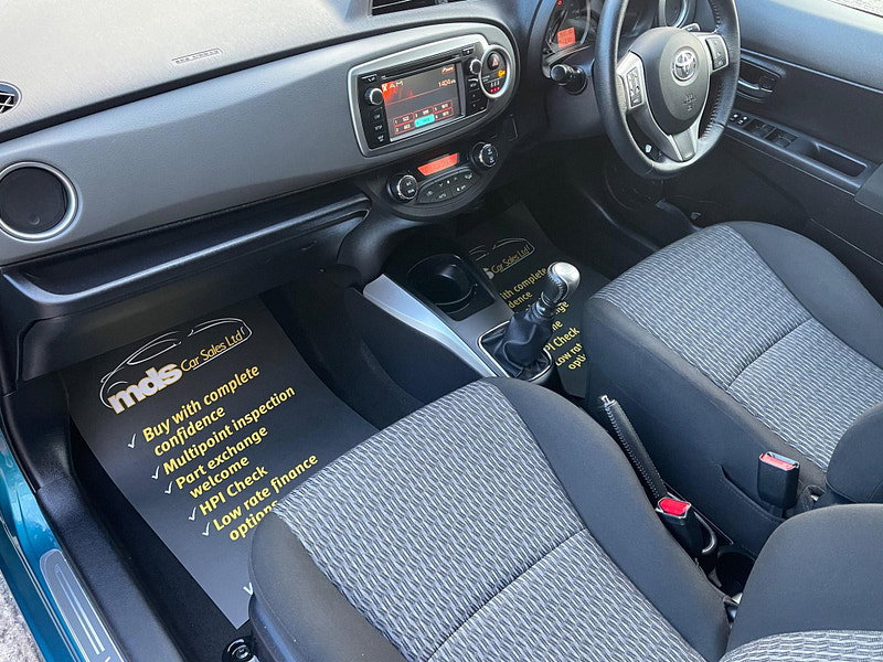 Toyota Yaris 1.33 Dual VVT-i Icon Plus Euro 5 5dr