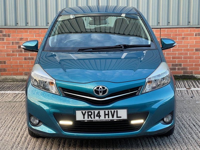 Toyota Yaris 1.33 Dual VVT-i Icon Plus Euro 5 5dr
