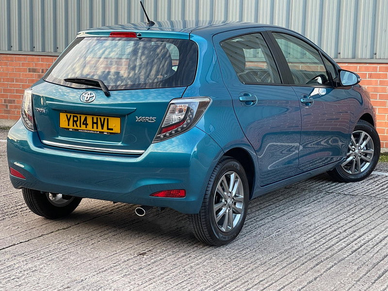 Toyota Yaris 1.33 Dual VVT-i Icon Plus Euro 5 5dr