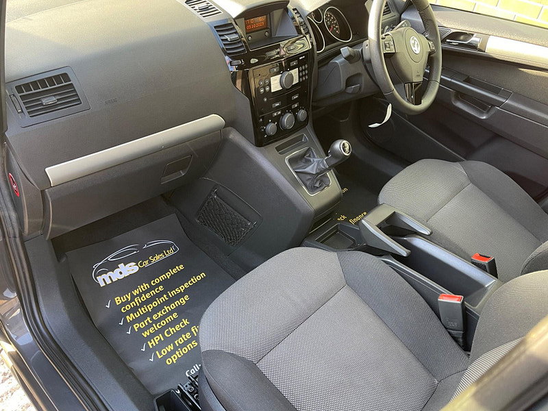 Vauxhall Zafira 1.8 16V Exclusiv Euro 5 5dr