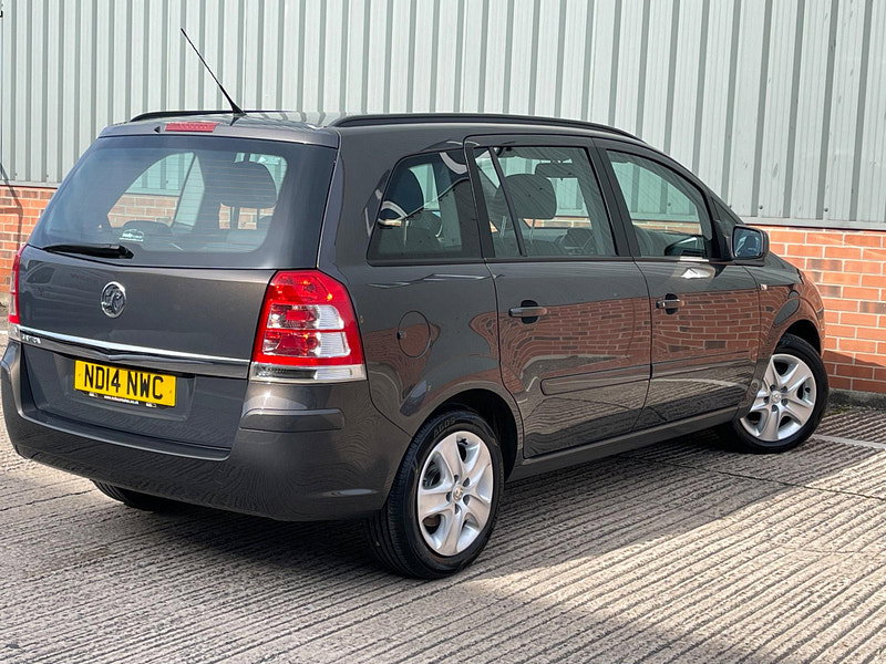 Vauxhall Zafira 1.8 16V Exclusiv Euro 5 5dr