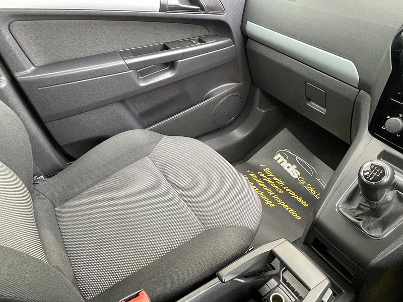 Vauxhall Zafira 1.8 16V Exclusiv Euro 5 5dr