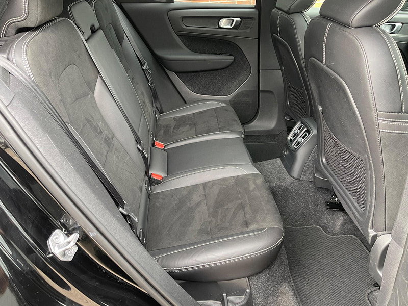 Volvo XC40 1.5h T5 Twin Engine Recharge 10.7kWh R-Design Pro Auto Euro 6 (s/s) 5dr