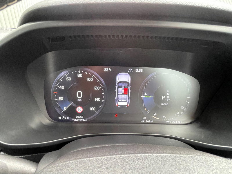 Volvo XC40 1.5h T5 Twin Engine Recharge 10.7kWh R-Design Pro Auto Euro 6 (s/s) 5dr