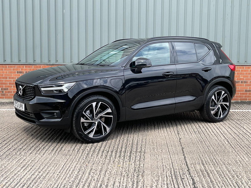 Volvo XC40 1.5h T5 Twin Engine Recharge 10.7kWh R-Design Pro Auto Euro 6 (s/s) 5dr