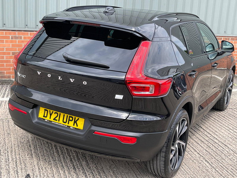 Volvo XC40 1.5h T5 Twin Engine Recharge 10.7kWh R-Design Pro Auto Euro 6 (s/s) 5dr