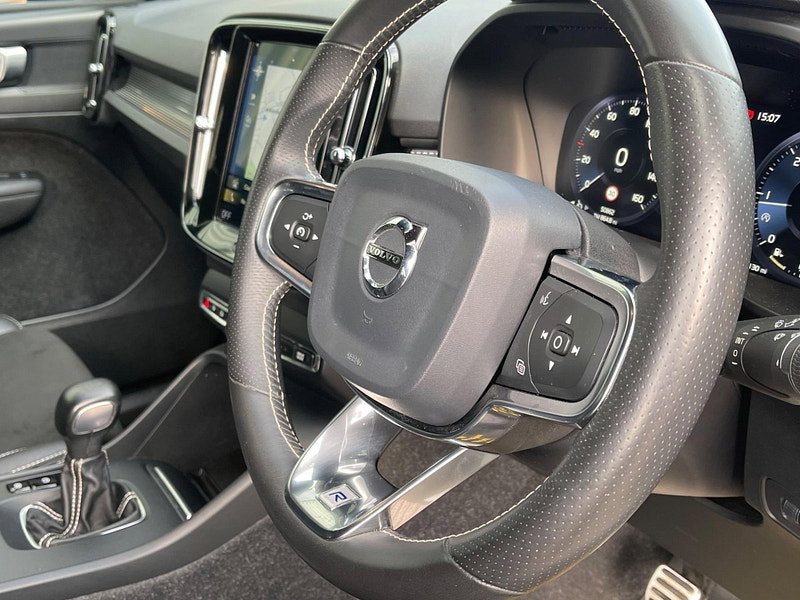 Volvo XC40 2.0 D3 R-Design Euro 6 (s/s) 5dr