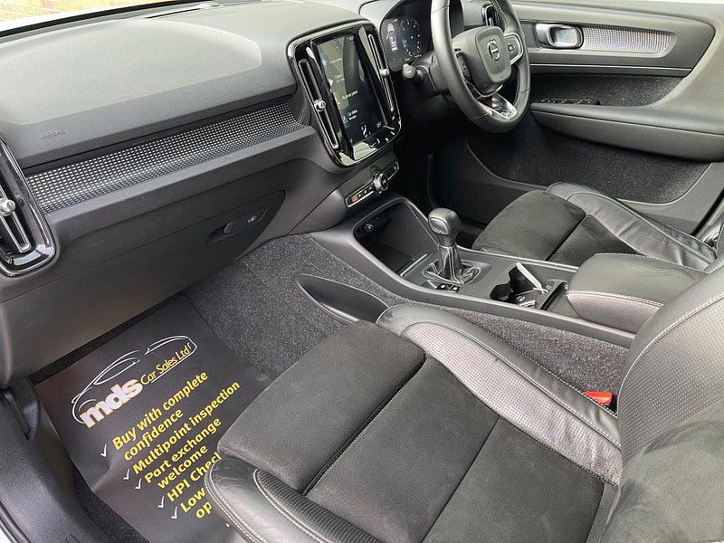 Volvo XC40 2.0 D3 R-Design Euro 6 (s/s) 5dr