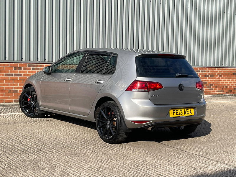 Volkswagen Golf 1.6 TDI BlueMotion Tech S Euro 5 (s/s) 5dr