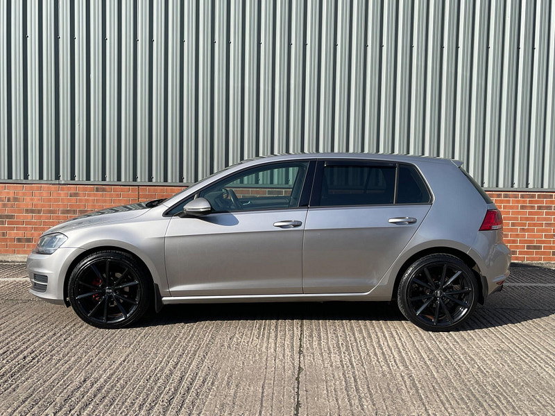 Volkswagen Golf 1.6 TDI BlueMotion Tech S Euro 5 (s/s) 5dr
