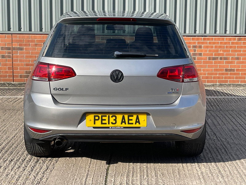 Volkswagen Golf 1.6 TDI BlueMotion Tech S Euro 5 (s/s) 5dr