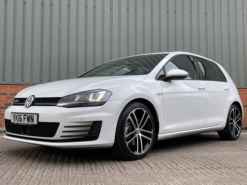 Volkswagen Golf 2.0 TDI BlueMotion Tech GTD Euro 6 (s/s) 5dr
