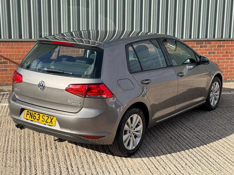 Volkswagen Golf 2.0 TDI BlueMotion Tech SE Euro 5 (s/s) 5dr