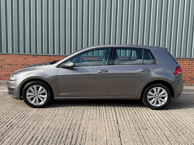 Volkswagen Golf 2.0 TDI BlueMotion Tech SE Euro 5 (s/s) 5dr