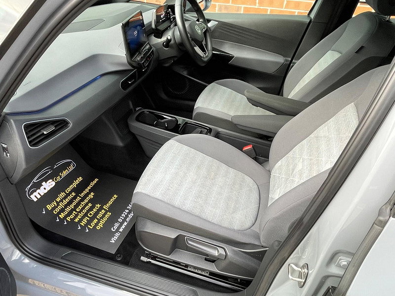 Volkswagen ID.3 Pro Performance 58kWh Life Auto 5dr