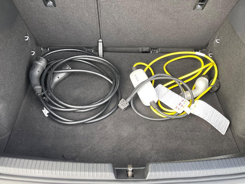 Volkswagen ID.3 Pro Performance 58kWh Life Auto 5dr