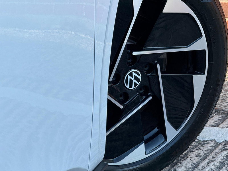 Volkswagen ID.3 Pro Performance 58kWh Life Auto 5dr