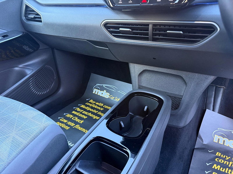 Volkswagen ID.3 Pro Performance 58kWh Life Auto 5dr