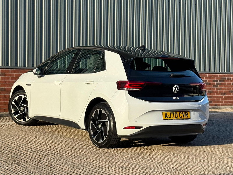 Volkswagen ID.3 Pro Performance 58kWh Life Auto 5dr
