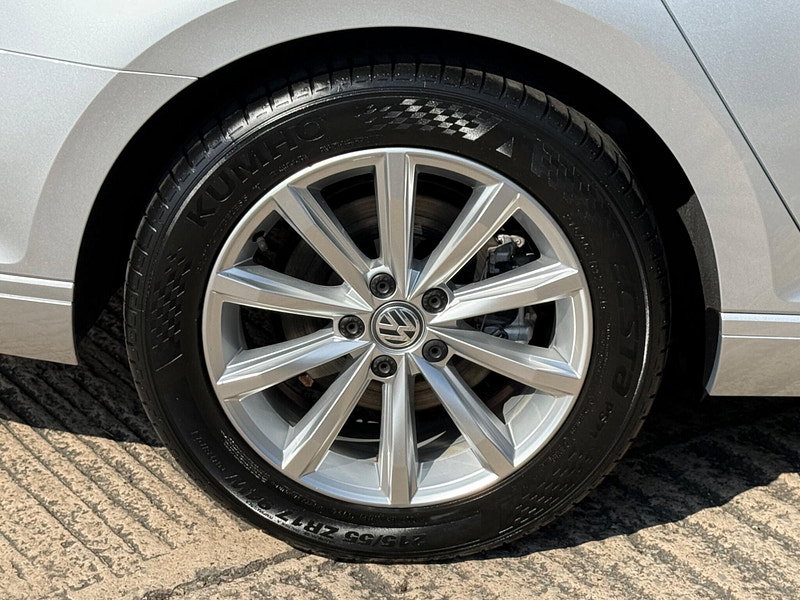 Volkswagen Passat 2.0 TDI SE Business Euro 6 (s/s) 5dr