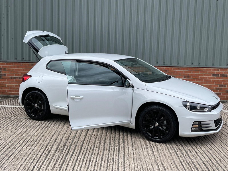 Volkswagen Scirocco 1.4 TSI BlueMotion Tech Euro 6 (s/s) 3dr