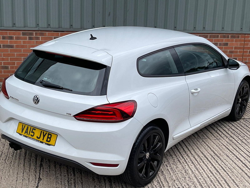 Volkswagen Scirocco 1.4 TSI BlueMotion Tech Euro 6 (s/s) 3dr