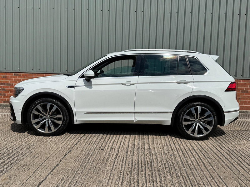 Volkswagen Tiguan 2.0 TDI R-Line Tech DSG 4Motion Euro 6 (s/s) 5dr