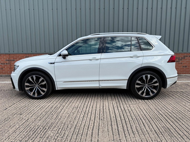 Volkswagen Tiguan 2.0 TDI R-Line Tech DSG 4Motion Euro 6 (s/s) 5dr