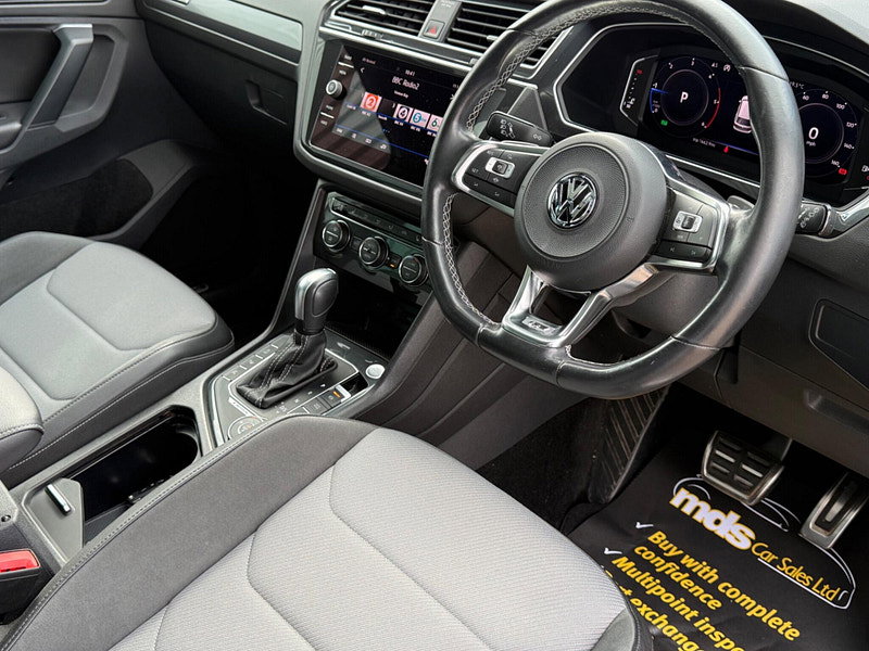 Volkswagen Tiguan 2.0 TDI R-Line Tech DSG 4Motion Euro 6 (s/s) 5dr