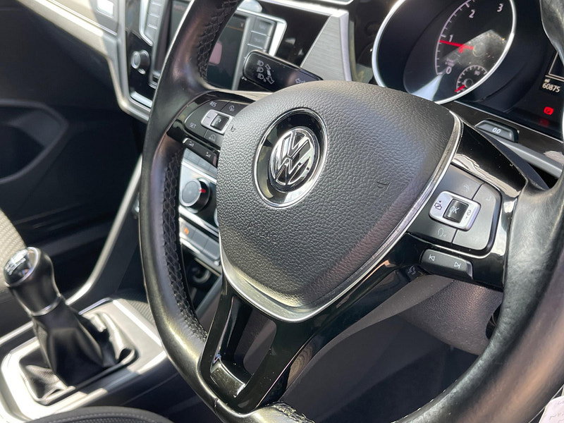 Volkswagen Touran 1.6 TDI BlueMotion Tech SE Family Euro 6 (s/s) 5dr