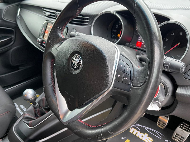 Alfa Romeo Giulietta 1.4 TB MultiAir Speciale Euro 6 (s/s) 5dr
